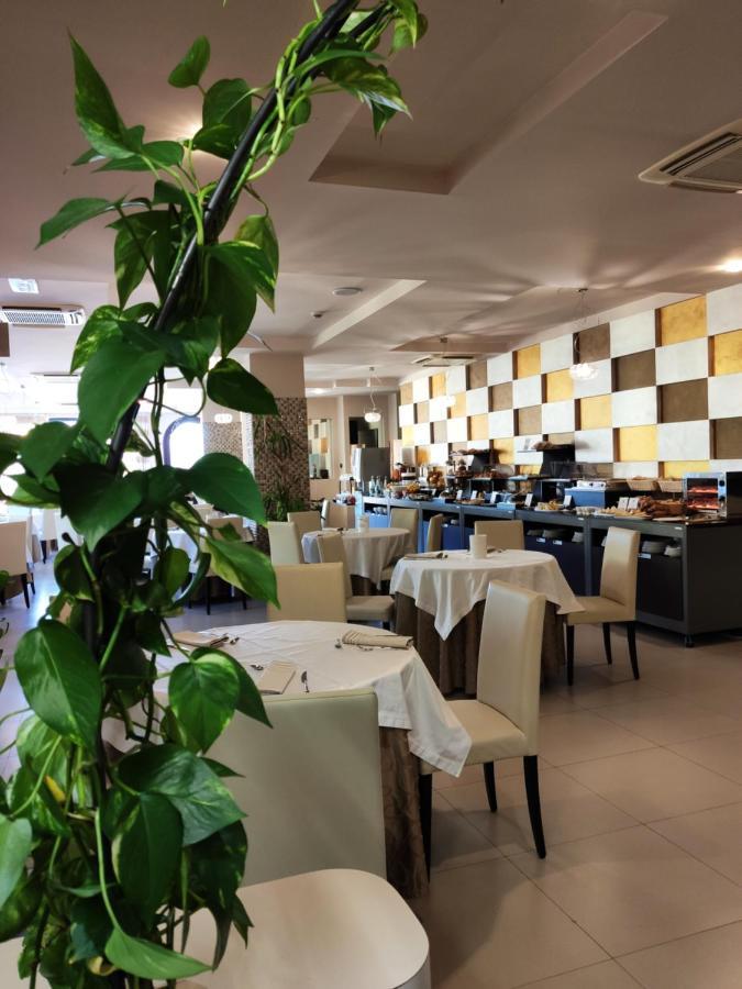 Hotel La Cartiera Виньола Экстерьер фото